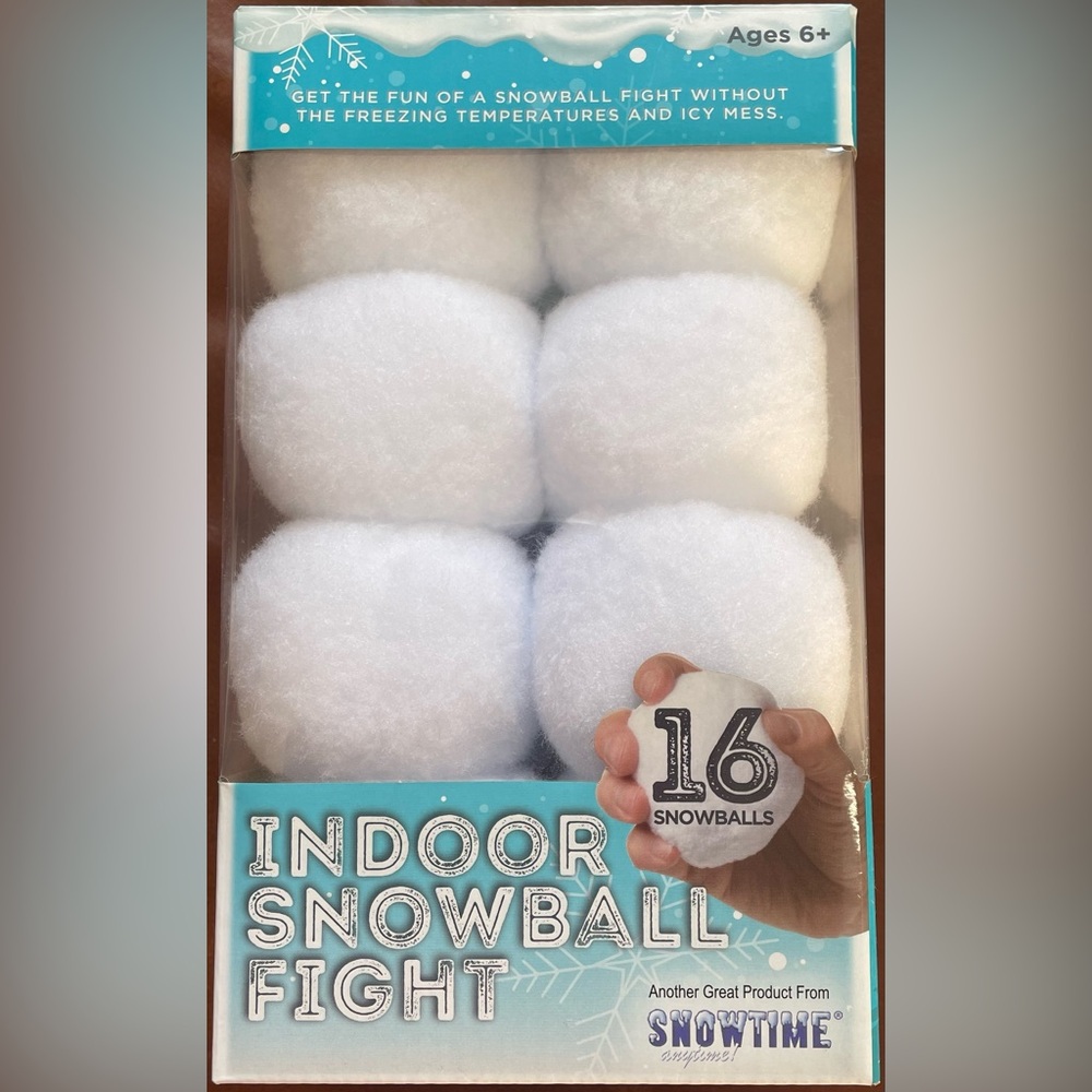 BNIOB! 16 SNOWBALLS, INDOOR SNOWBALL FIGHT Another Great Product From SNOWTIME®